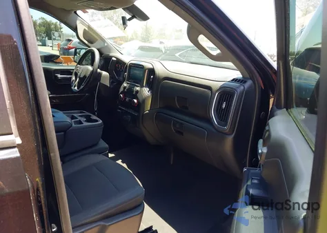 2019 Chevrolet Silverado 1500 Rst из США, поврежденный, VIN 1GCUWDED0KZ115795